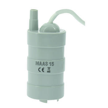 Pompe immergée : 15 litres / minute