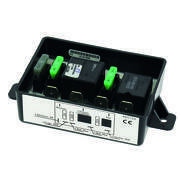 Coupleurs / Séparateurs : 2 batteries 3 sorties avec sécurité