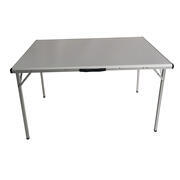 Table en aluminium 4 personnes