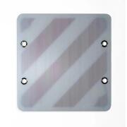 Panneau de signalisation réfléchissant