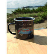 Mugs émaillés : Combi et Coccinelle