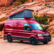 Toit relevable pour véhicule VW Crafter / MAN TGE (à partir de 2017) : de dimension L3H3 avec ouverture Avant à vérins gaz